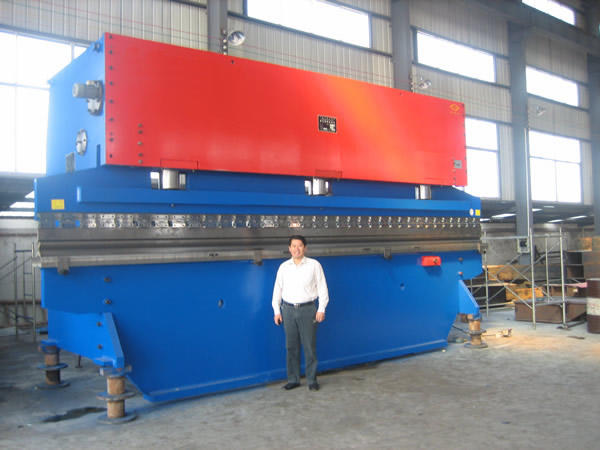 WC67Y-400/4000ۏ?rn)C(j)
