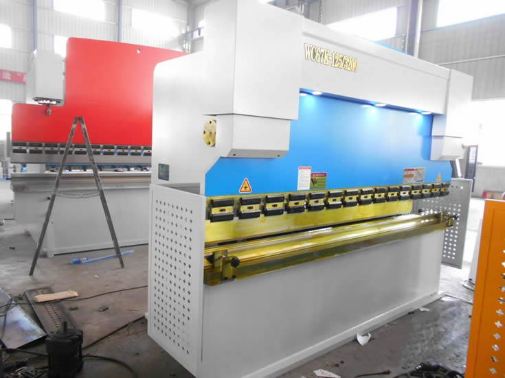WC67K-125x3200ۏ?rn)C(j)